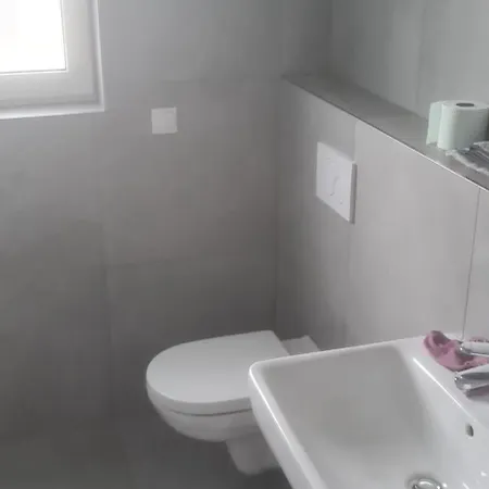 Privat Eine * Wehr (Rhineland-Palatinate)